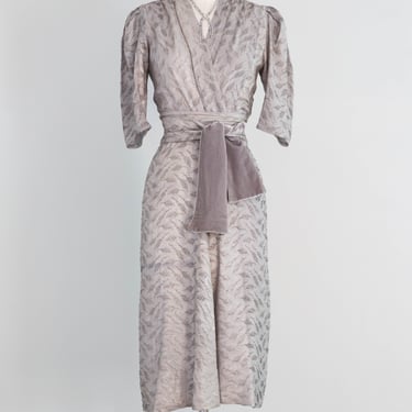 Exquisite 1930's Metallic Silver Lame Evening Dress With Wheat Motif / Small