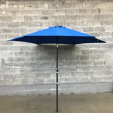 Big Blue Patio Umbrella (Seattle)