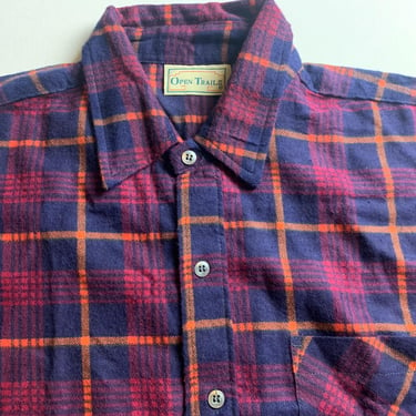 Vintage 80s Black & Burgundy Plaid Flannel Shirt Size Large Open Trails 