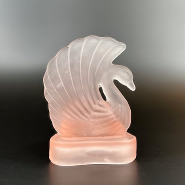 Frosted Pink Swan Votive Candle Holder - A Beautiful Addition to Your Home Decoration 