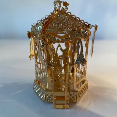 Danbury Mint Christmas Ornament Gazebo | 1996 Gold Plated Gazebo Couple Ornament 