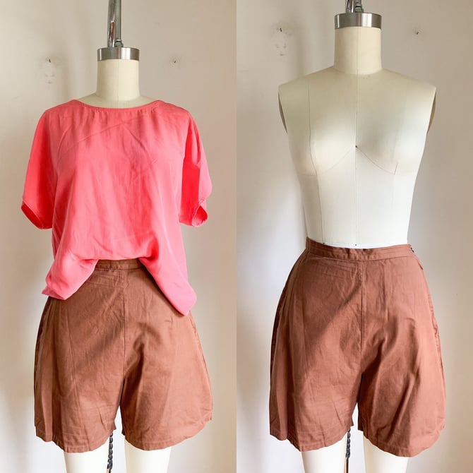 Vintage 1950s Chocolate Brown High Waist Shorts / 26" waist 