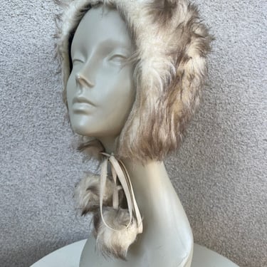 Vintage 70s faux fur trapper style hat tie tassels OS 