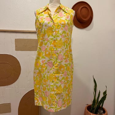 Vintage  1960s Mod Retro Floral Print 1/2 Button Sleeveless Mini Cotton Dress 