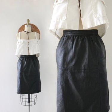 black leather skirt - 23-28 - vintage 90s y2k black womens XS size small mini skirt above knee 