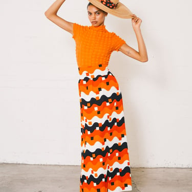 Graphic Wave Printed Maxi Skirt