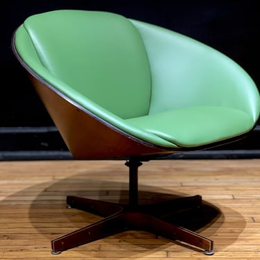 Rare Plycraft Saucer Chair by George Mulhauser - Mid Century Modern Round Bent Wood Walnut Lounge Chair 