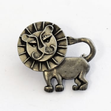 60's haughty pewter lion AJR brooch, whimsical mid-century smiling big cat pin 