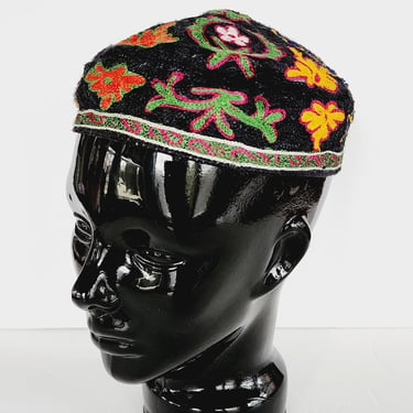 Vintage Traditional Uzbek Bukhari Hat or Skullcap w-Colorful Embroidery 