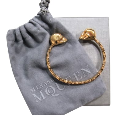 Alexander McQueen - Gold Textured Embellished &quot;Twin Skull&quot; Bangle