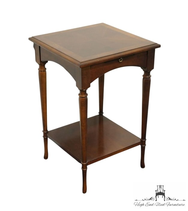 LANE FURNITURE Traditional Style 15" Square Banded Bookmatched Mahogany Accent End Table 6760-25 