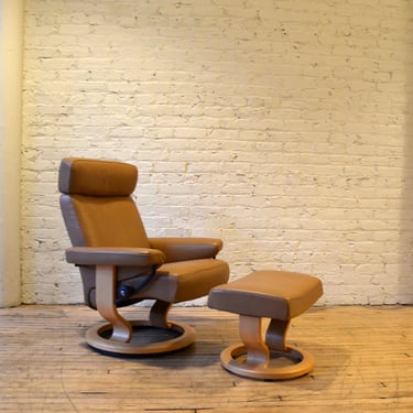 Ekornes Stressless Leather Danish High-End Recliner Chair Like-New!!!