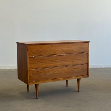 Kent Coffey Dresser 