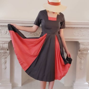 Vintage 50s Cotton Print Dress Gray Red Polkadot Short Sleeves Circle Skirt 