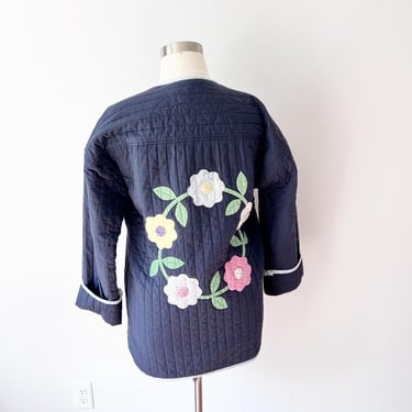 SIZE L / XL Quilted Cotton Jacket with Floral Motif Indigo Blue - Padded Chore Jacket - Broken In 