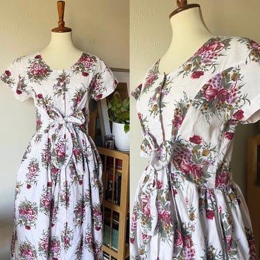 Vintage floral white day dress with front tie bow size small 